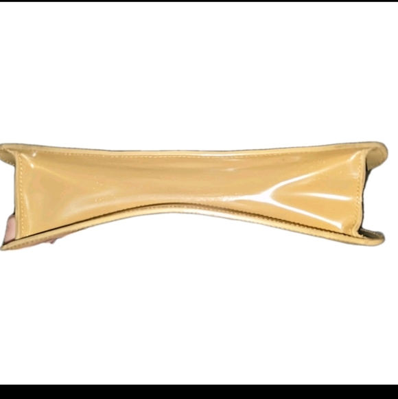 Elegant Tan Furla Leather Shoulder Bag - Picture 4 of 7